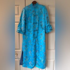 Vintage Peony Brand Shanghai China Embroidered Silk Blue Brocade Robe Sz 34